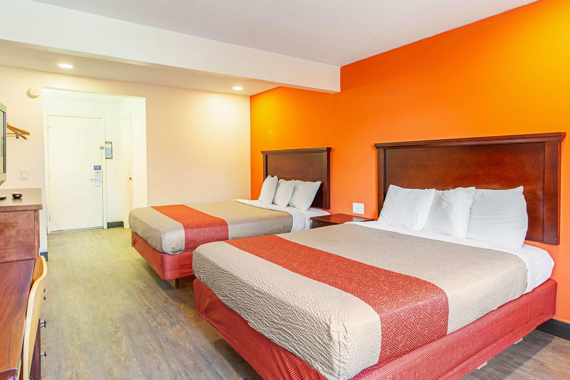 Motel 6 Pendleton, Or - West Экстерьер фото