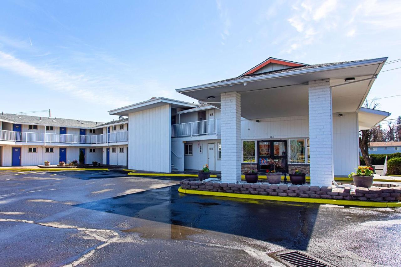 Motel 6 Pendleton, Or - West Экстерьер фото