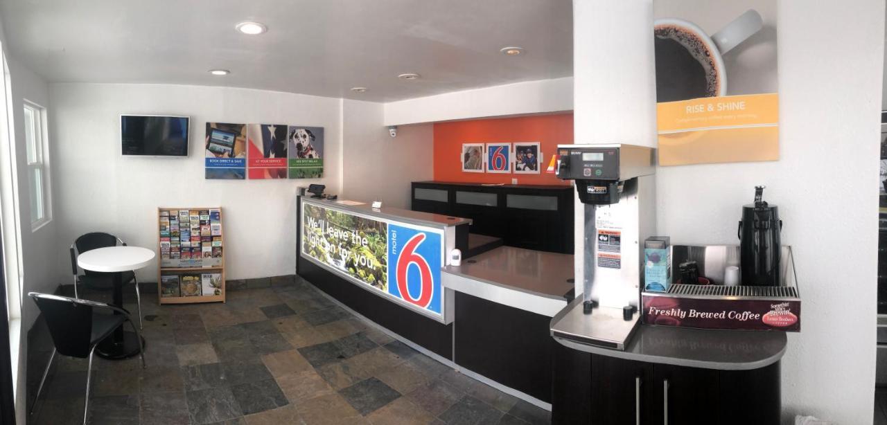 Motel 6 Pendleton, Or - West Экстерьер фото