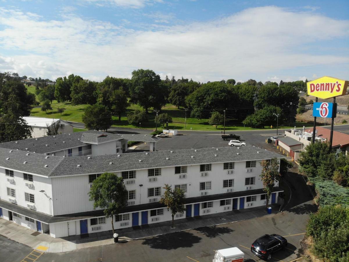 Motel 6 Pendleton, Or - West Экстерьер фото