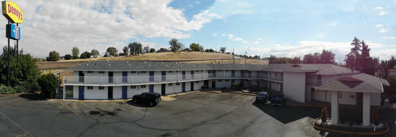 Motel 6 Pendleton, Or - West Экстерьер фото